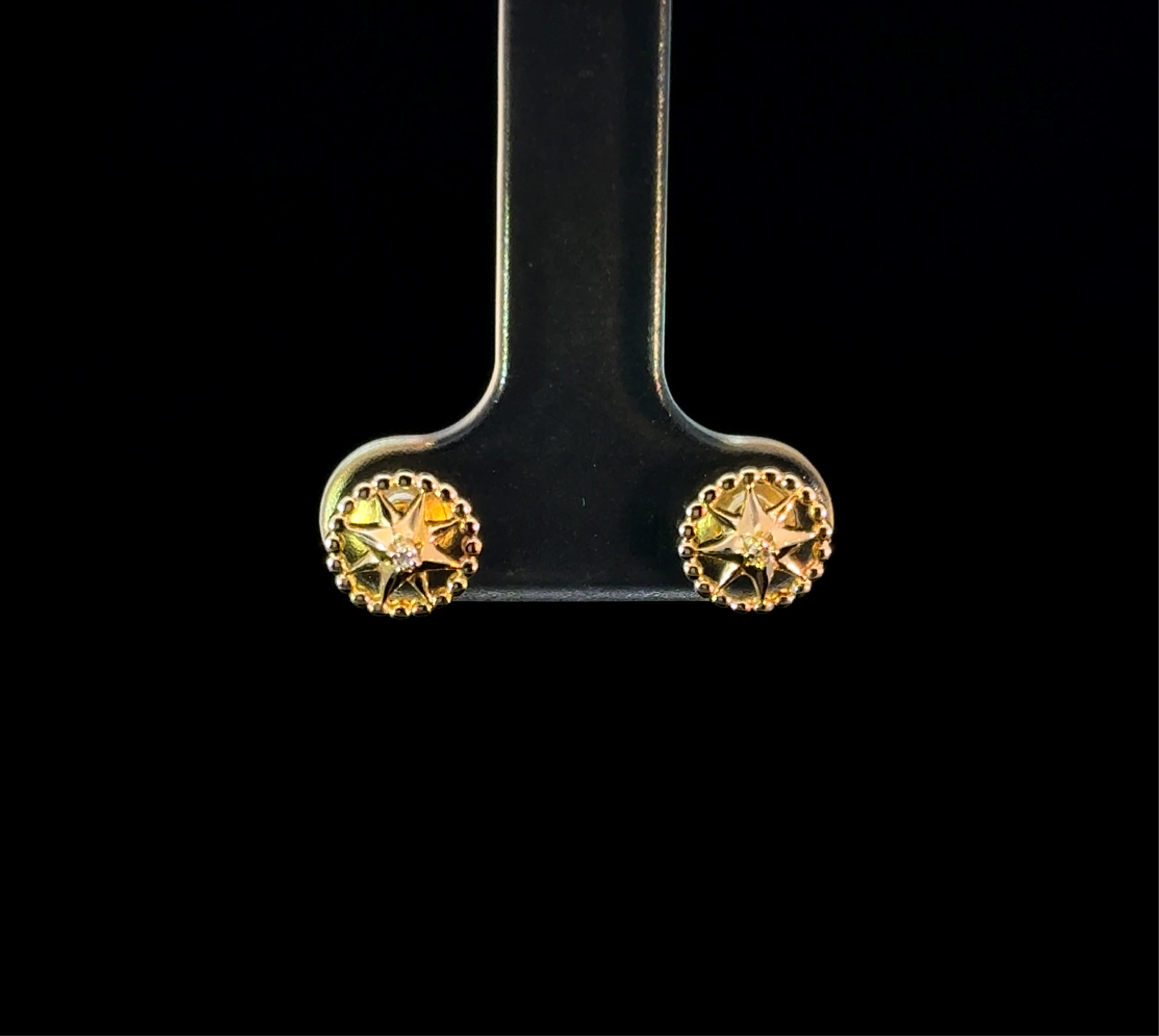 STAR YELLOW GOLD DIAMOND STUDS