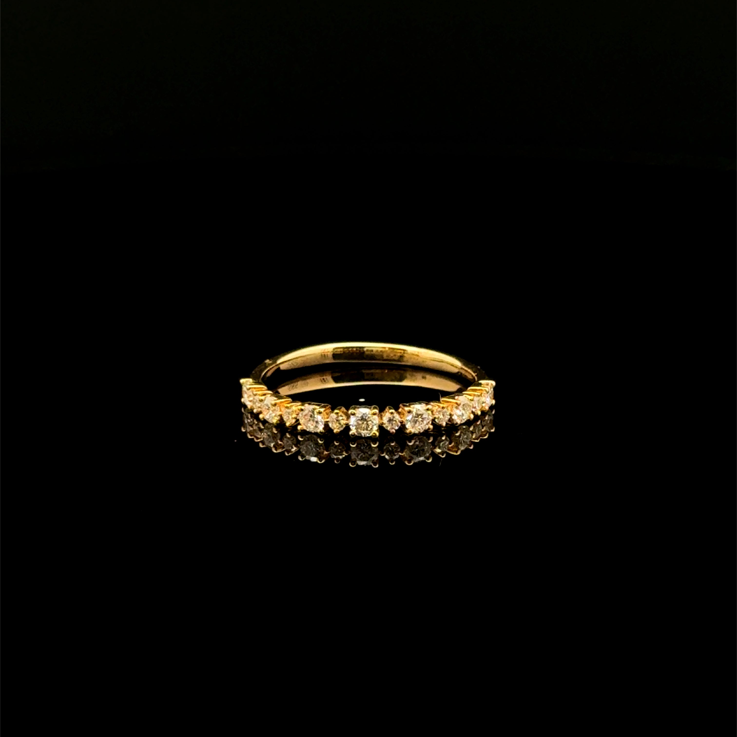 Diamond Prong Mixed Setting Yellow Gold Ring