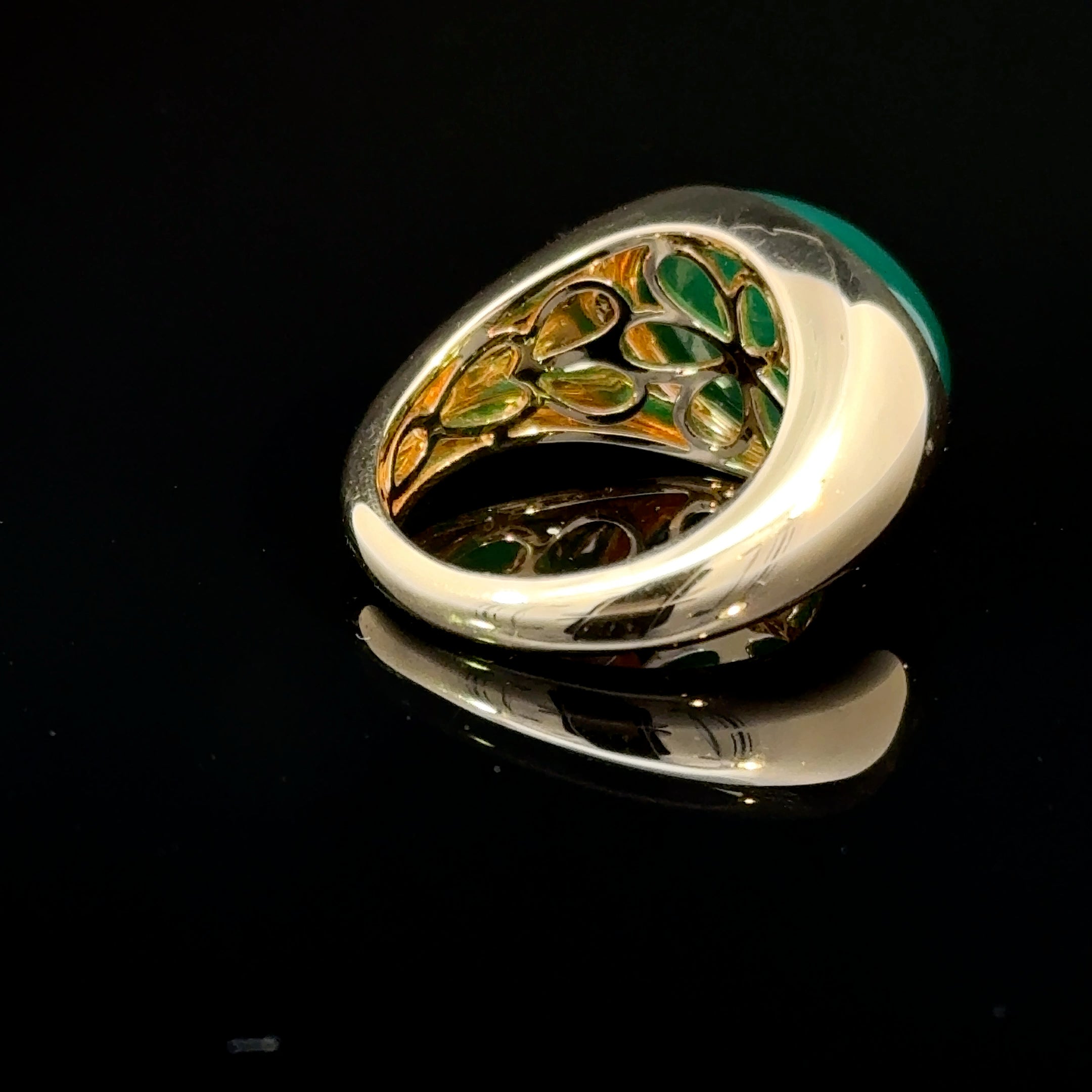 Green Agate Dome Ring Yellow Gold
