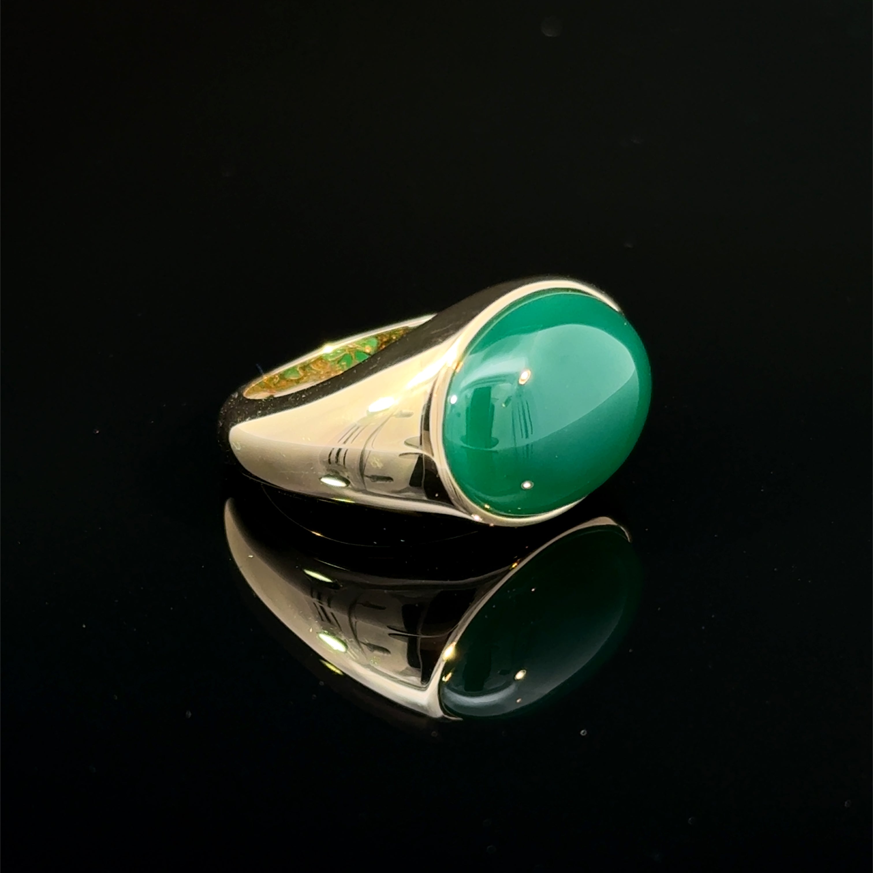 Green Agate Dome Ring Yellow Gold