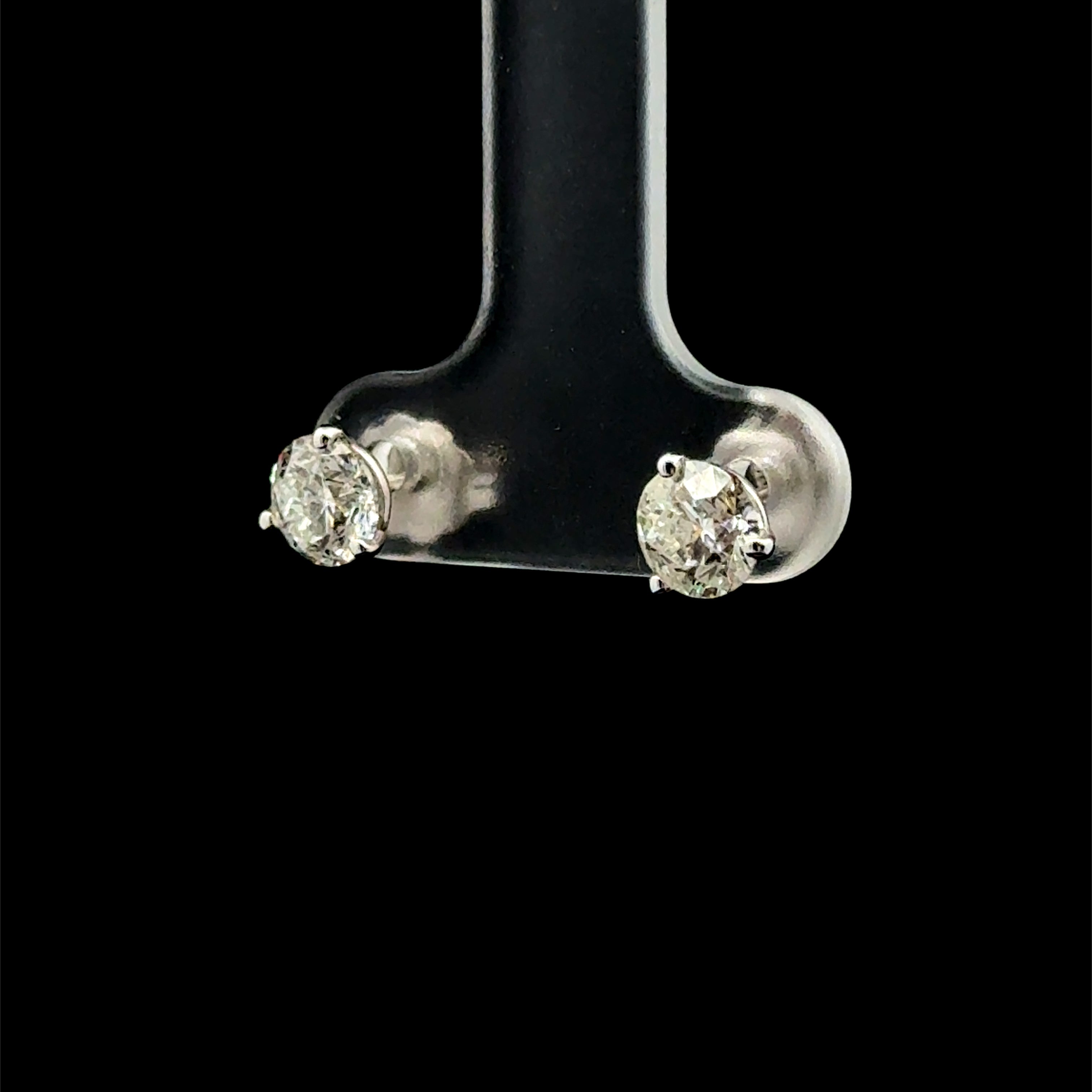 Diamond Stud White Gold Earrings