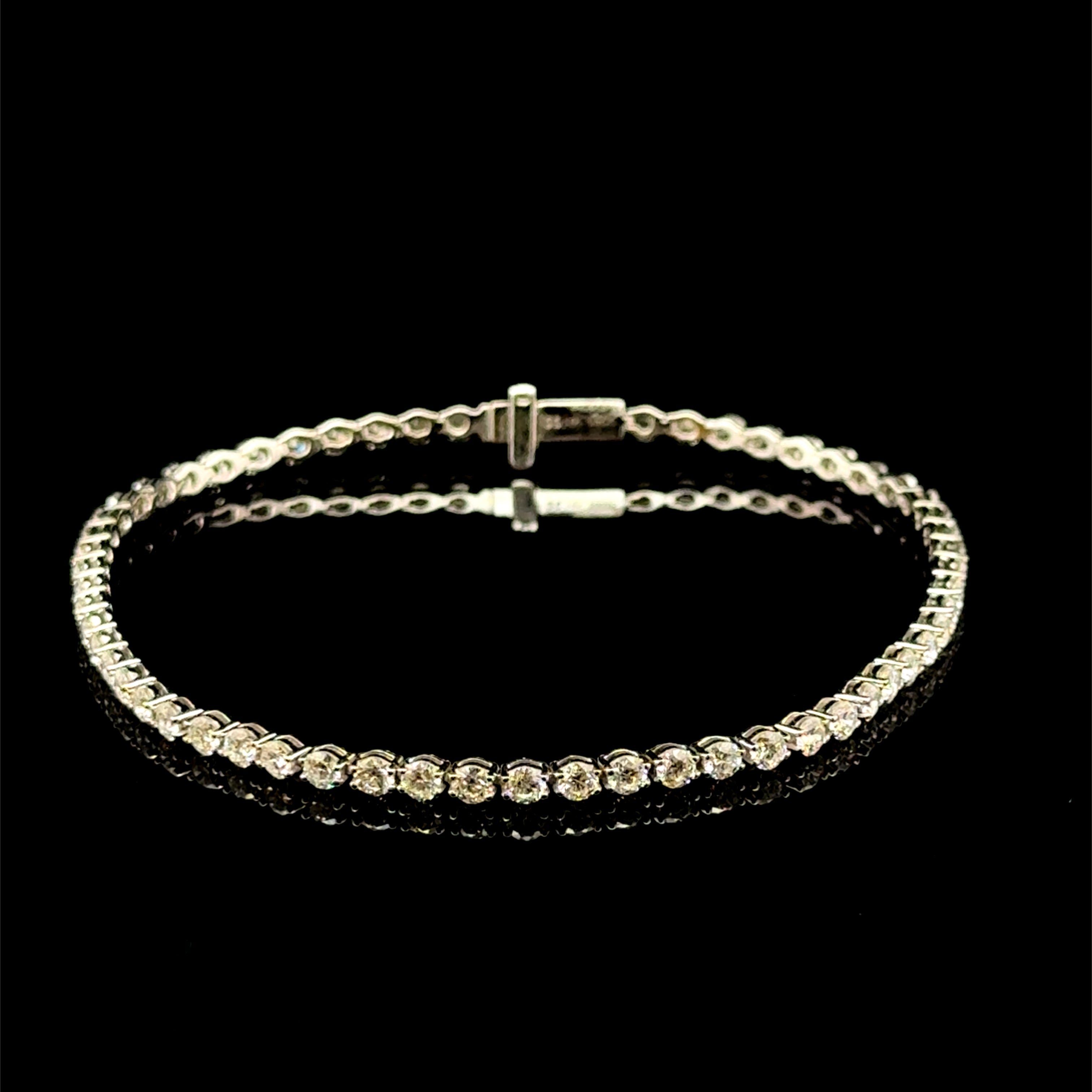 Diamond White Gold Tennis Bracelet