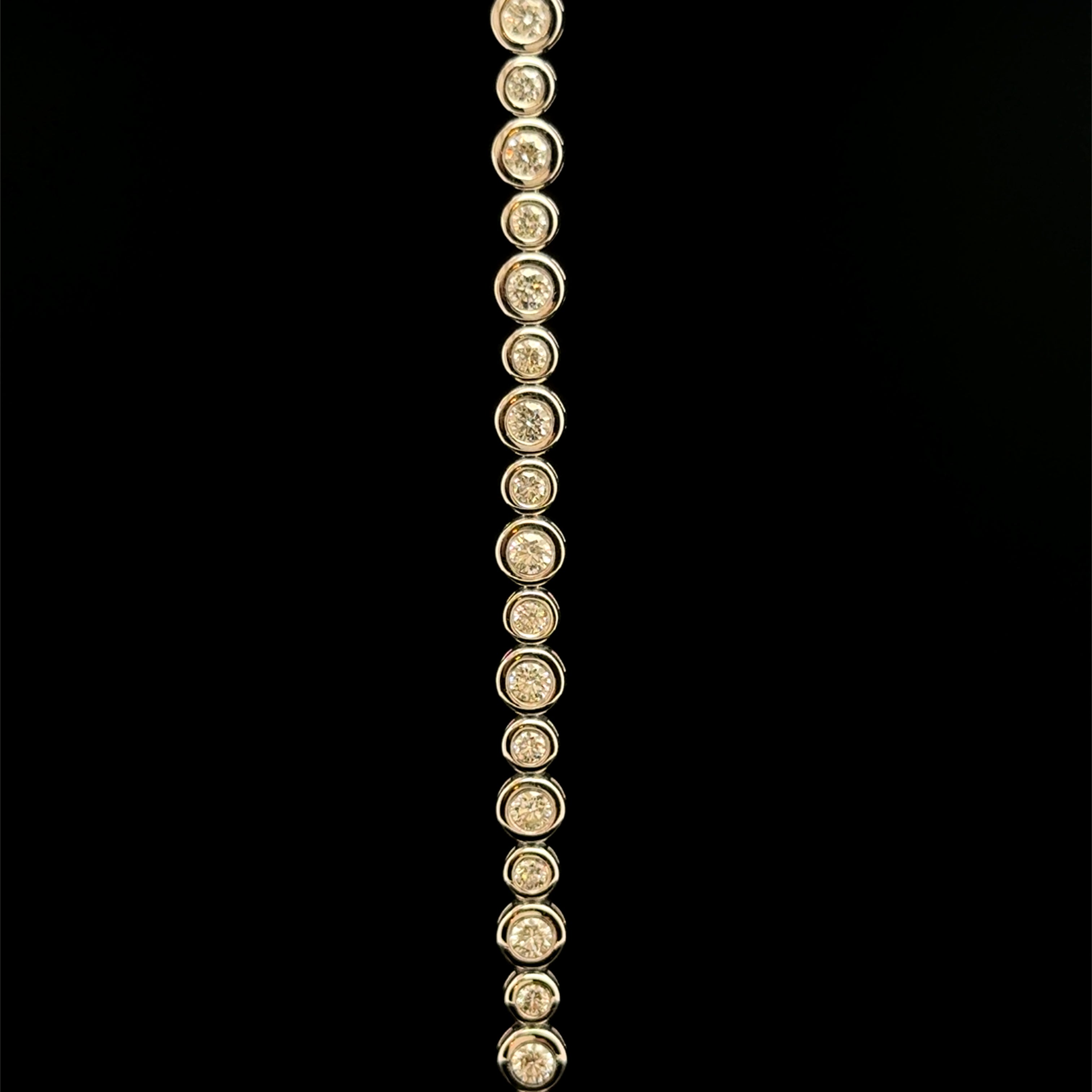 Round Diamond Bezel White Gold Tennis Bracelet