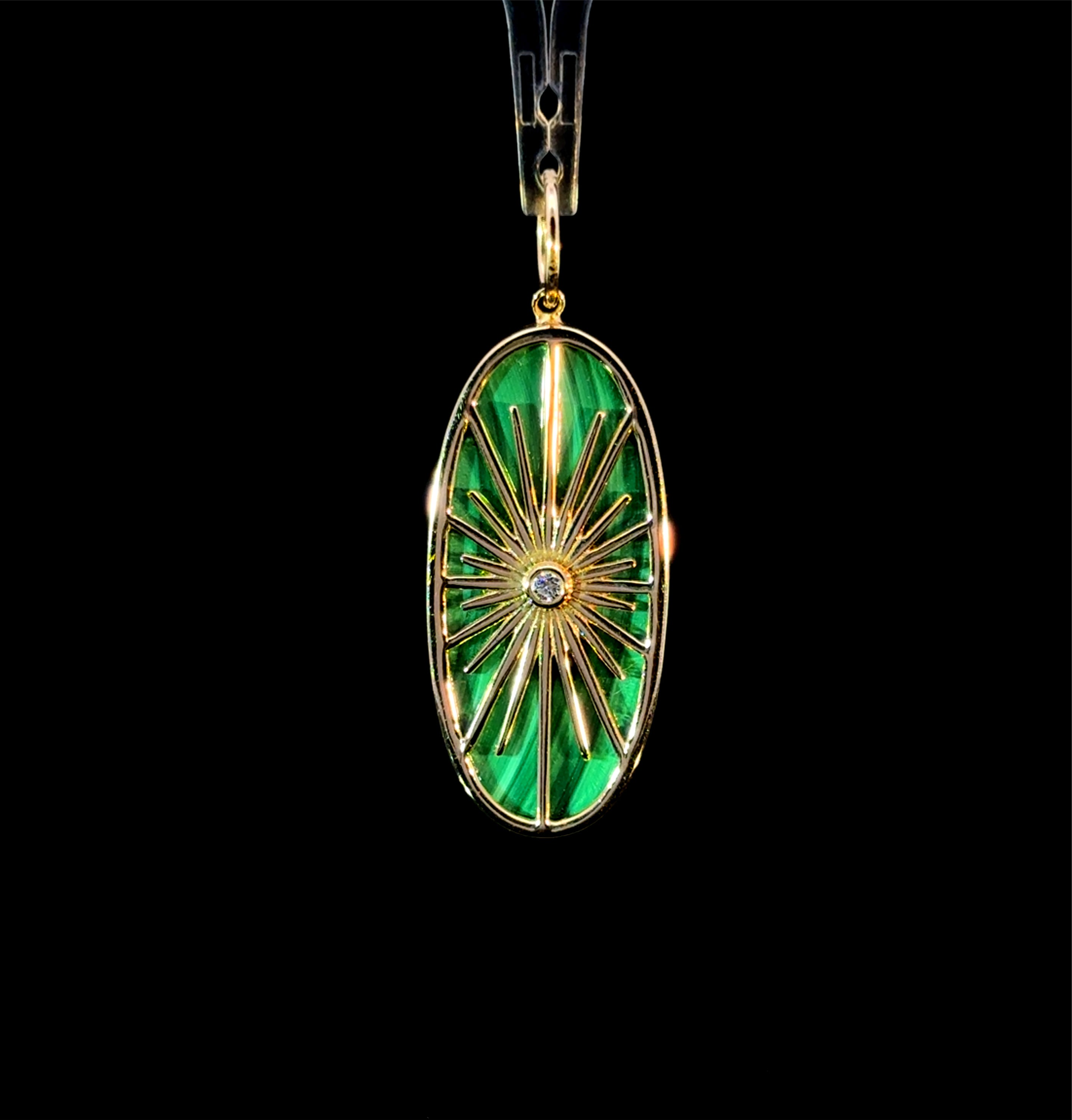 Ray of Malachite Charm