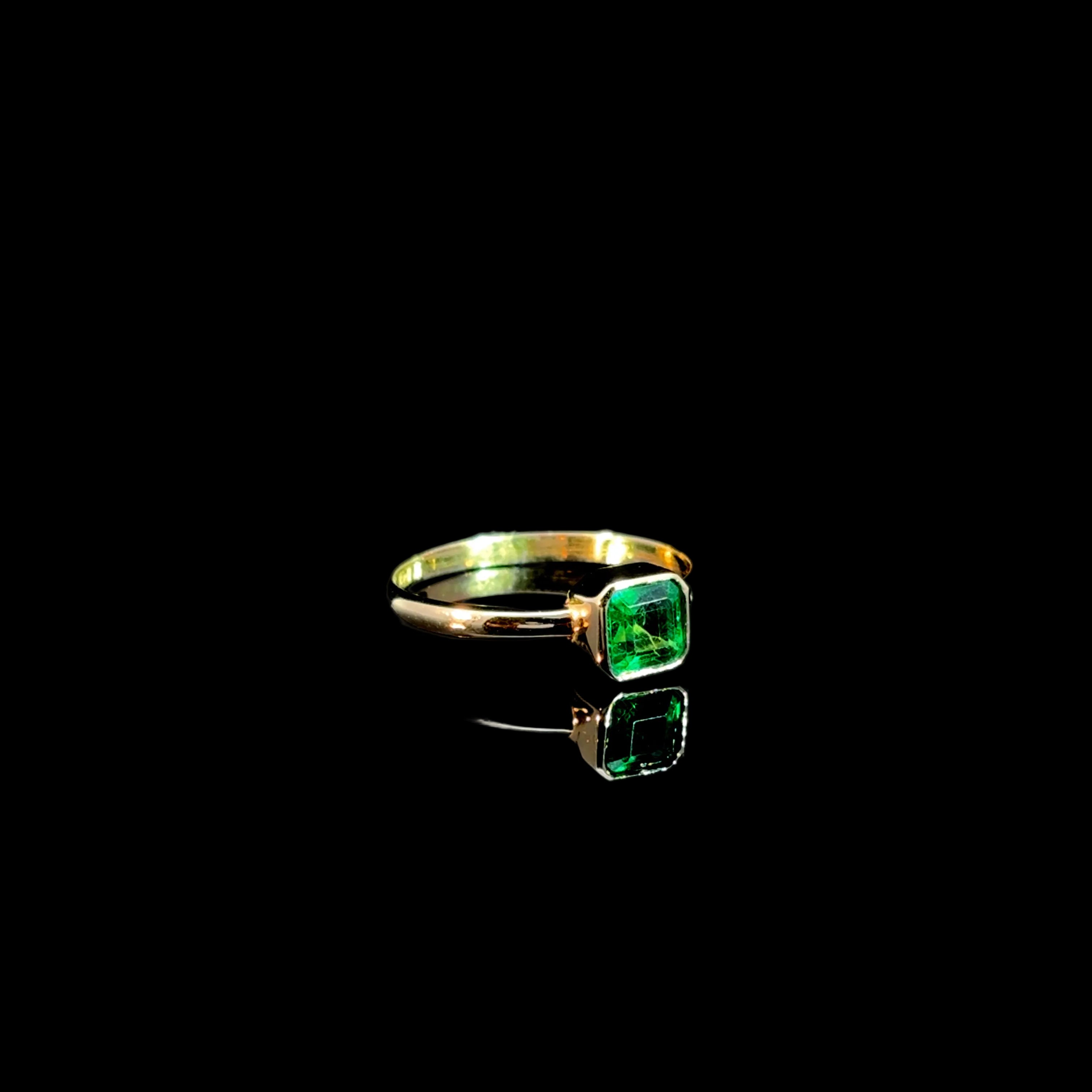 Emerald Icon Ring
