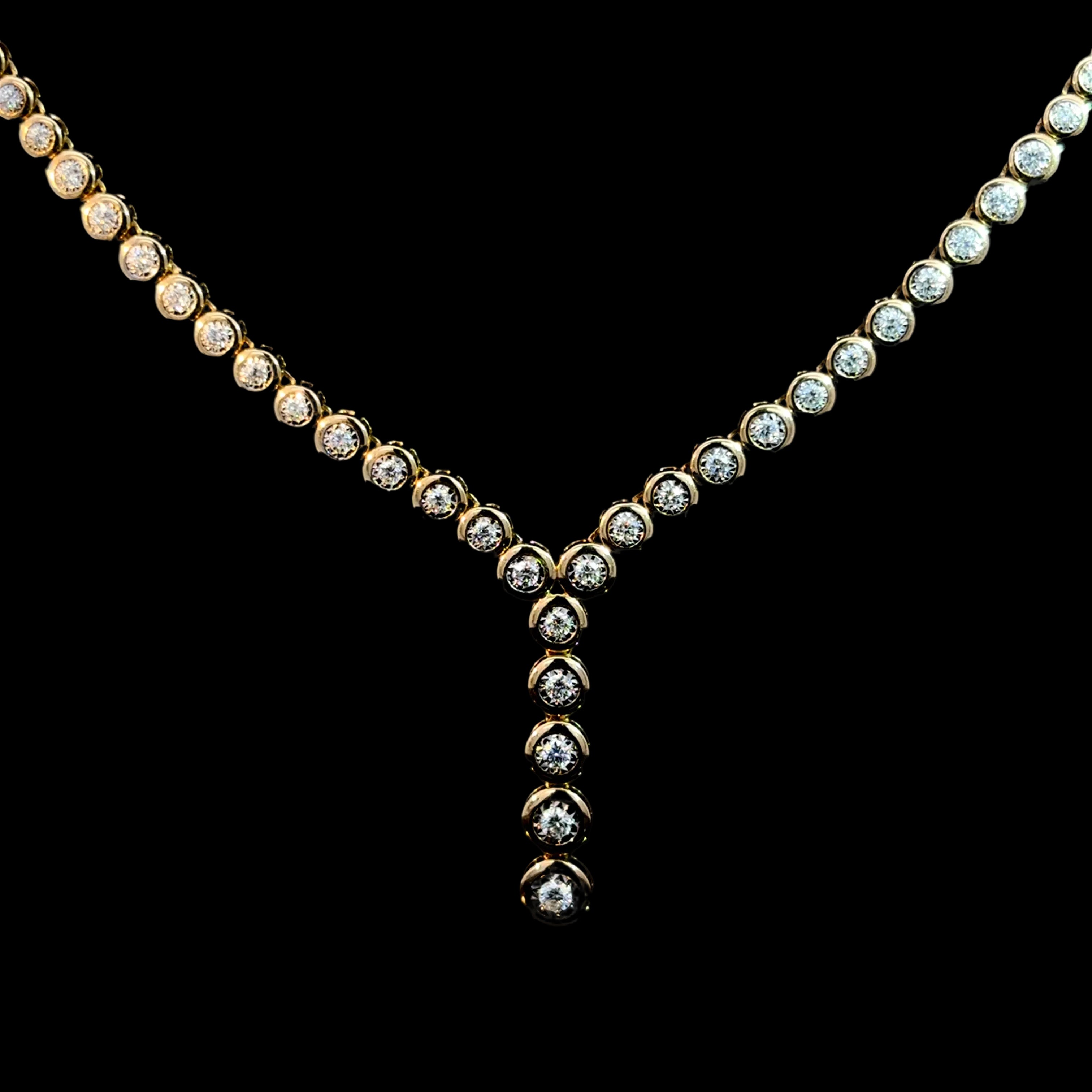 Graduated Bezel Diamond Tennis Lariat
