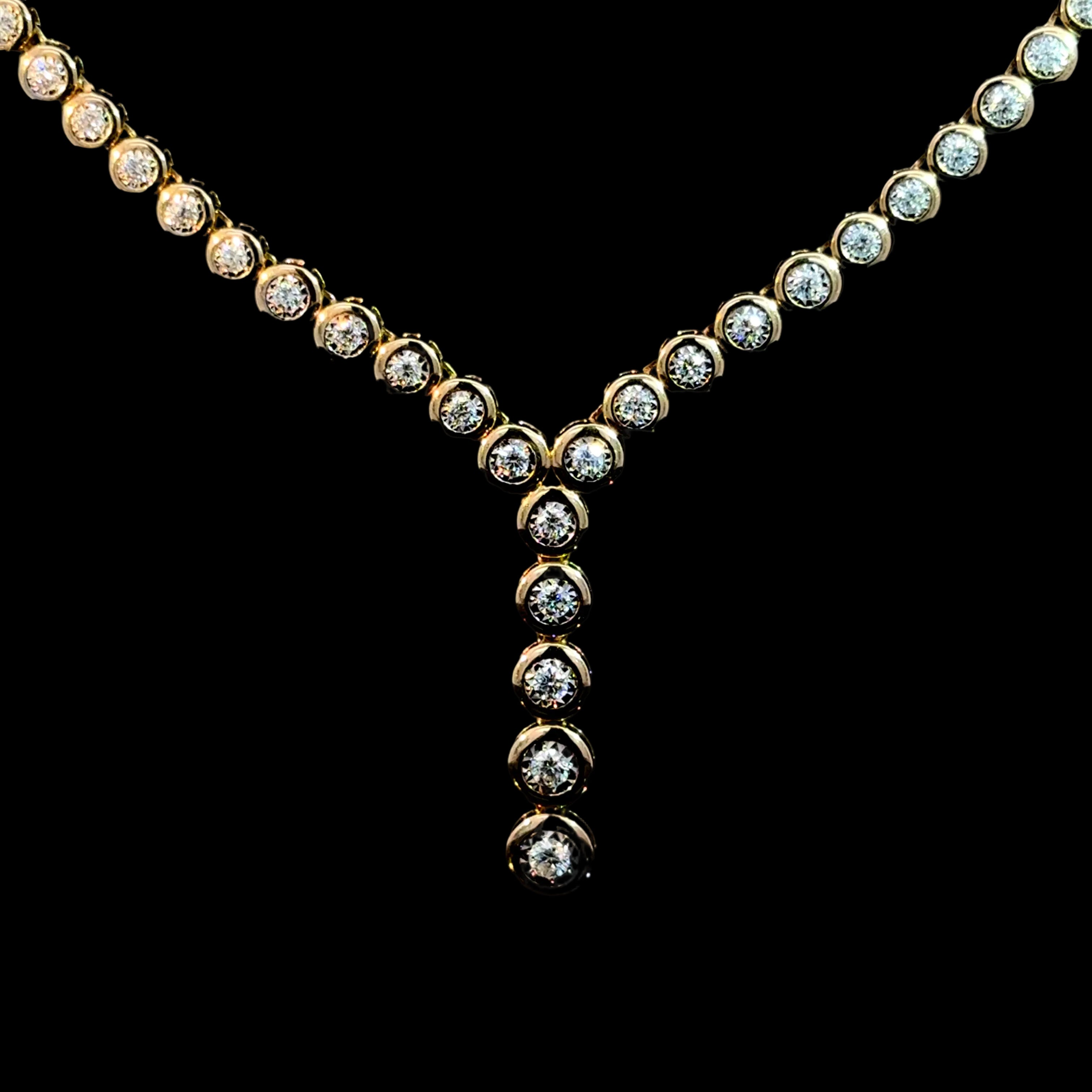 Graduated Bezel Diamond Tennis Lariat