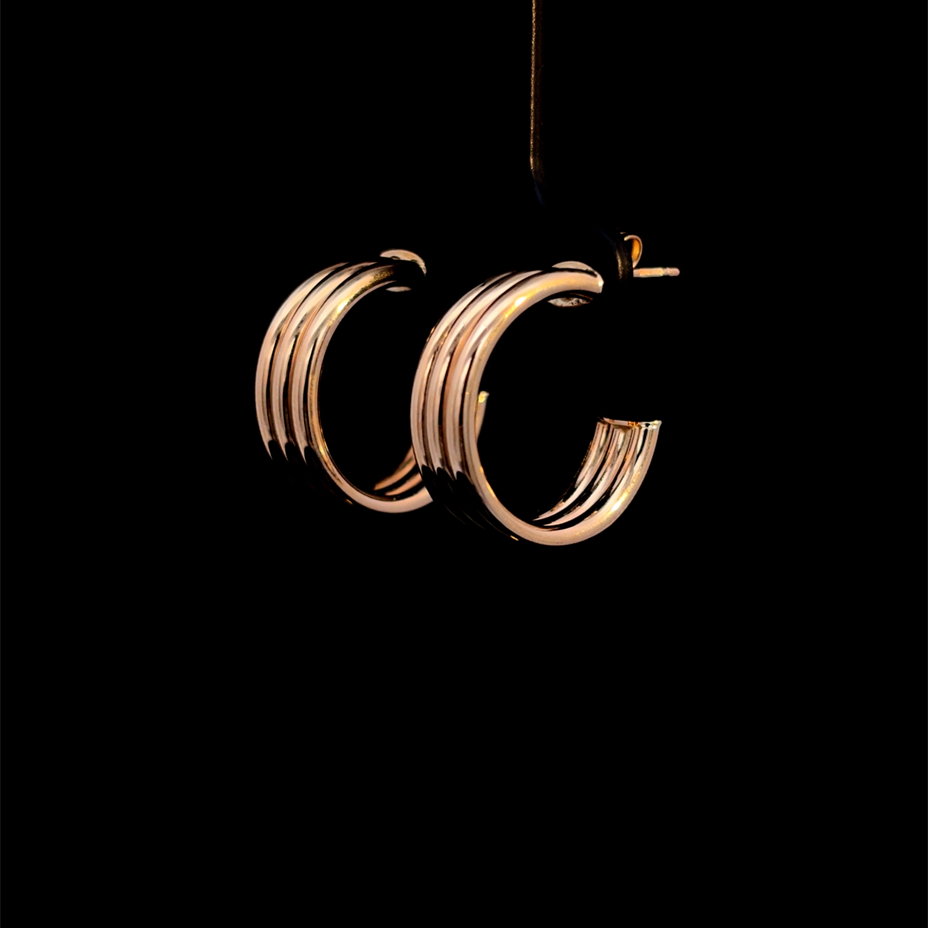 Triple Ridge Hoops