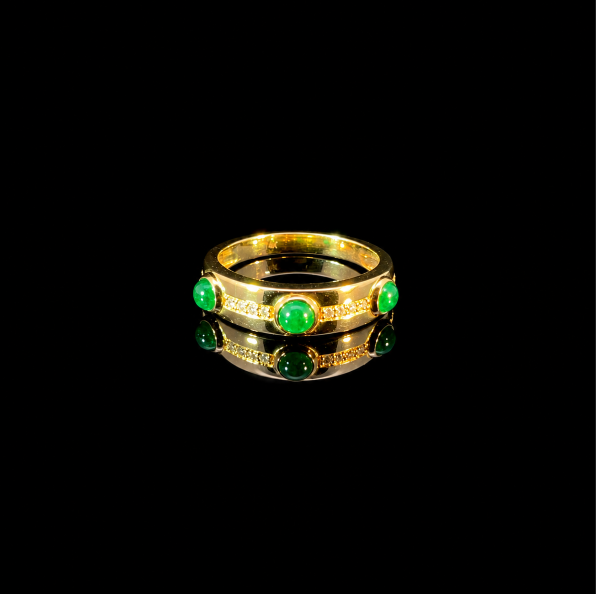 Emerald Dotline Diamond Ring