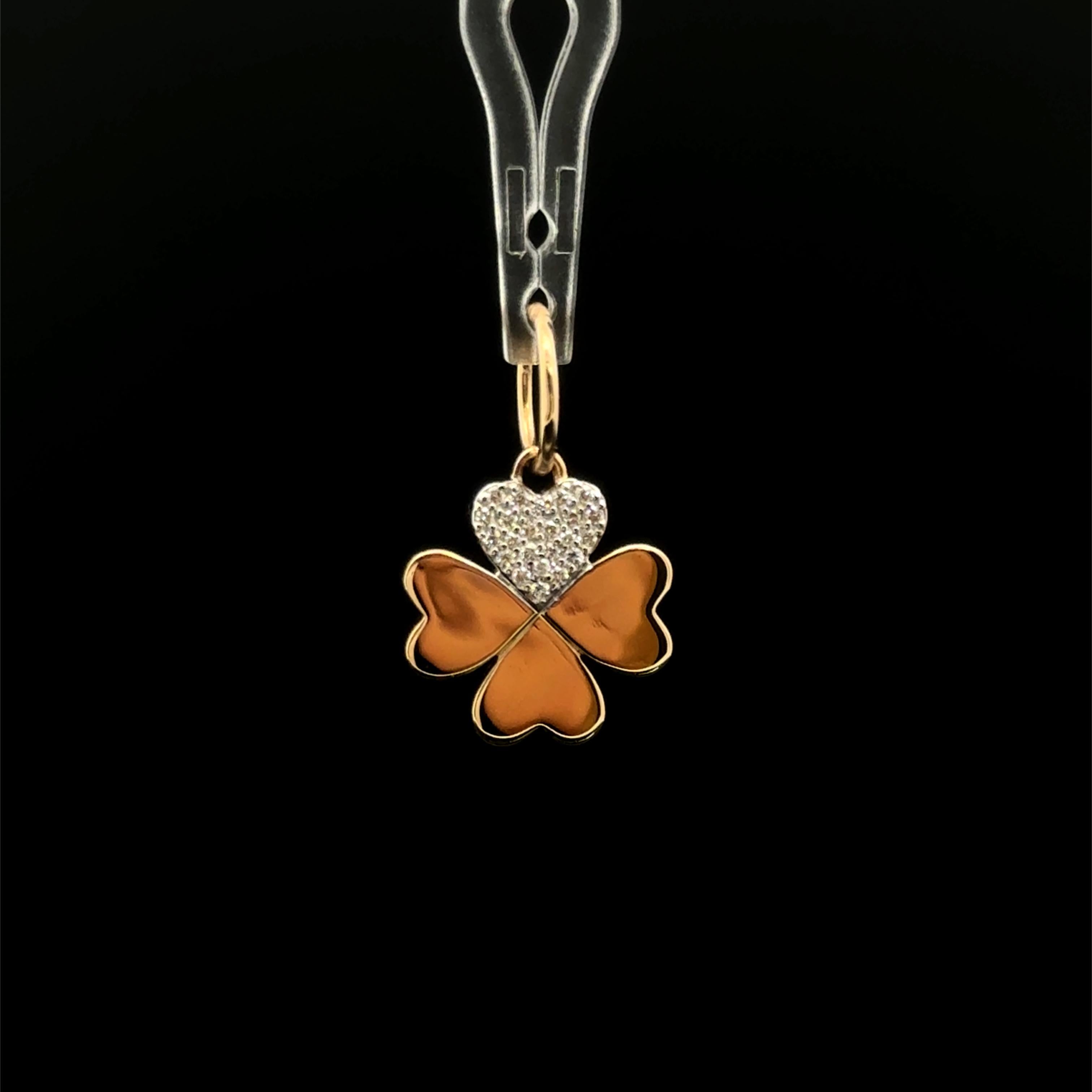 Lucky Cluster Charm